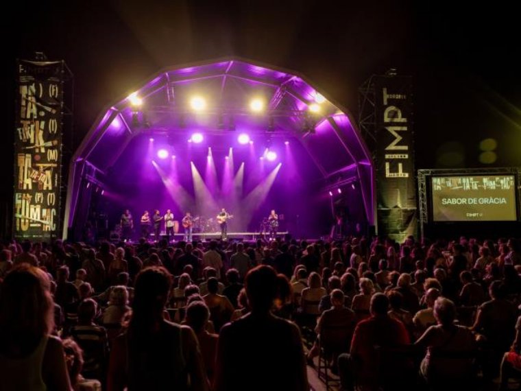 El FIMPT tanca la 45a edició consolidat com a referent de la música d'arrel amb una gran resposta del públic. Ajuntament de Vilanova