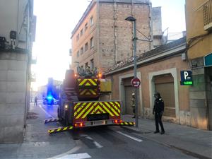 El fort vent obliga a ajornar l’Arribada del Rei Carnestoltes a Vilafranca i genera una quarantena d’incidències a la ciutat