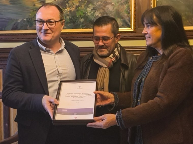 El govern de Vilanova impulsarà una modificació del Pla General per avançar la integració de Mas Roquer a la ciutat. Ajuntament de Vilanova