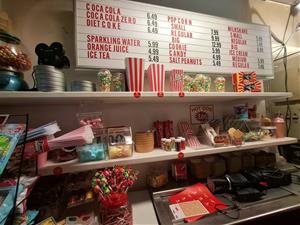 El Kubrick Cinema de Vilafranca es converteix en escenari del nou anunci de Coca-Cola