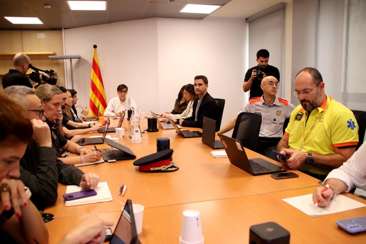 El Meteocat avisa que es poden acumular més de 200 litres/m2 en sis hores o menys . ACN