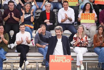 El ministre de Cultura, Ernest Urtasun, intervé a l’acte de presentació del Front Ampli a Madrid . ACN / Javier Barbancho