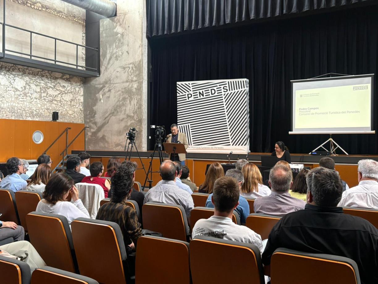 El Penedès impulsa el cicloturisme amb una xarxa de 97 km i la implicació de 18 municipis. EIX