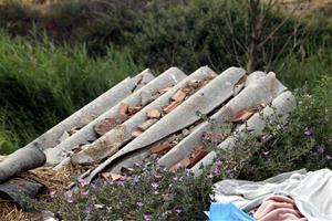 El Penedès té encara més de 4.100 teulades d‘uralita . ACN