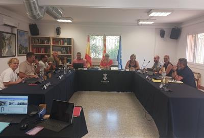 El Ple d’Olivella reforça els serveis municipals, impulsa l’autoconsum solar i consolida les polítiques socials. Ajuntament d'Olivella