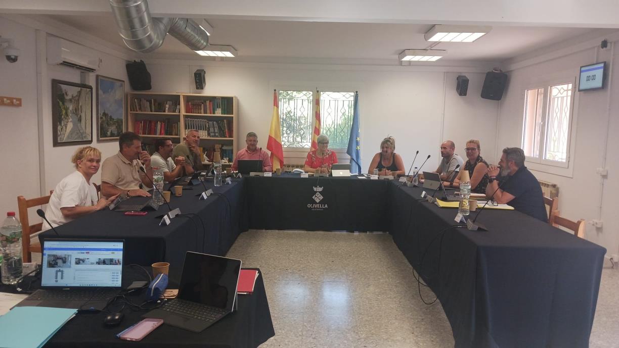 El Ple d’Olivella reforça els serveis municipals, impulsa l’autoconsum solar i consolida les polítiques socials. Ajuntament d'Olivella