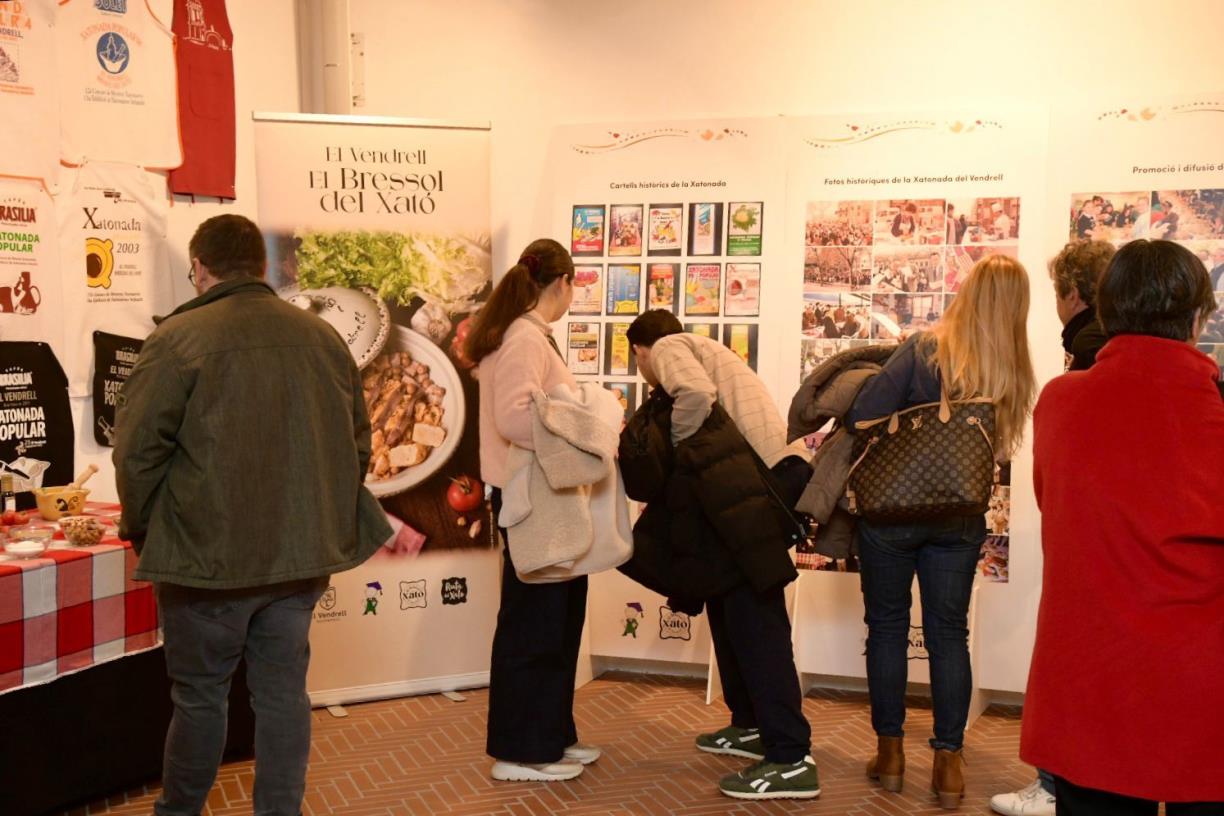 El Portal del Pardo acull una exposició sobre els 40 anys de la Xatonada Popular del Vendrell. Ajuntament del Vendrell