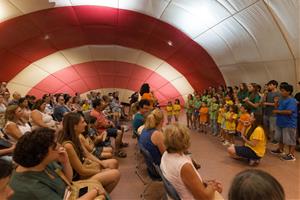 El públic respon massivament a l'European Balloon Festival malgrat la cancel·lació dels vols