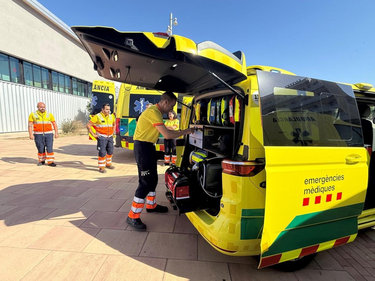 El SEM desplega 121 noves ambulàncies al Penedès amb el nou model de transport sanitari. EIX