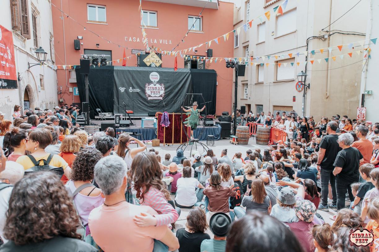 El Sidral Fest bat rècords i omple Sant Quintí de Mediona amb més de 5.000 persones. Sidral Fest