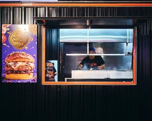 El Surtidor guanya el premi a la millor hamburguesa local a The Champions Burger Barcelona 2026