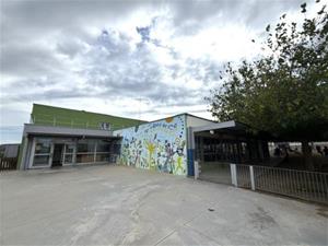 El Vendrell cedirà un solar de 6.000 m² per ampliar l’Institut Escola Coma-ruga. Ajuntament del Vendrell