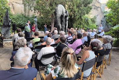 El Vendrell celebra el centenari de Nicole amb un llibre, una nova exposició i una cançó dedicada a l’artista. Fundació Apel·les Fenosa
