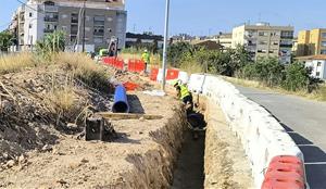El Vendrell renova la canonada principal d’aigua de boca per reduir les fuites