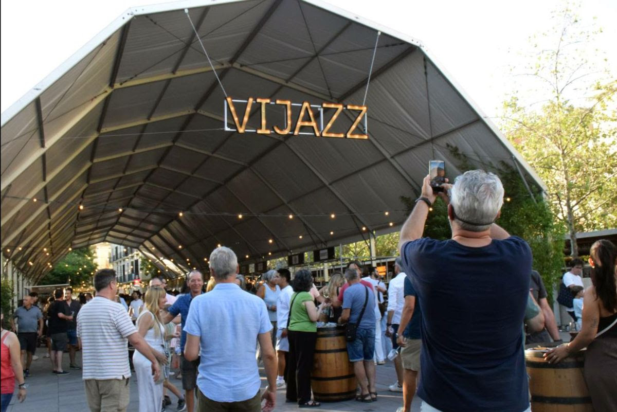 El Vijazz tanca la 19a edició amb una gran afluència de públic i consolida l'aposta pel públic jove. Vijazz/ Rafel Catà