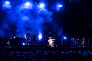 El virtuosisme d'Ara Malikian captiva els 1.600 espectadors del Festival Terramar CaixaBank de Sitges
