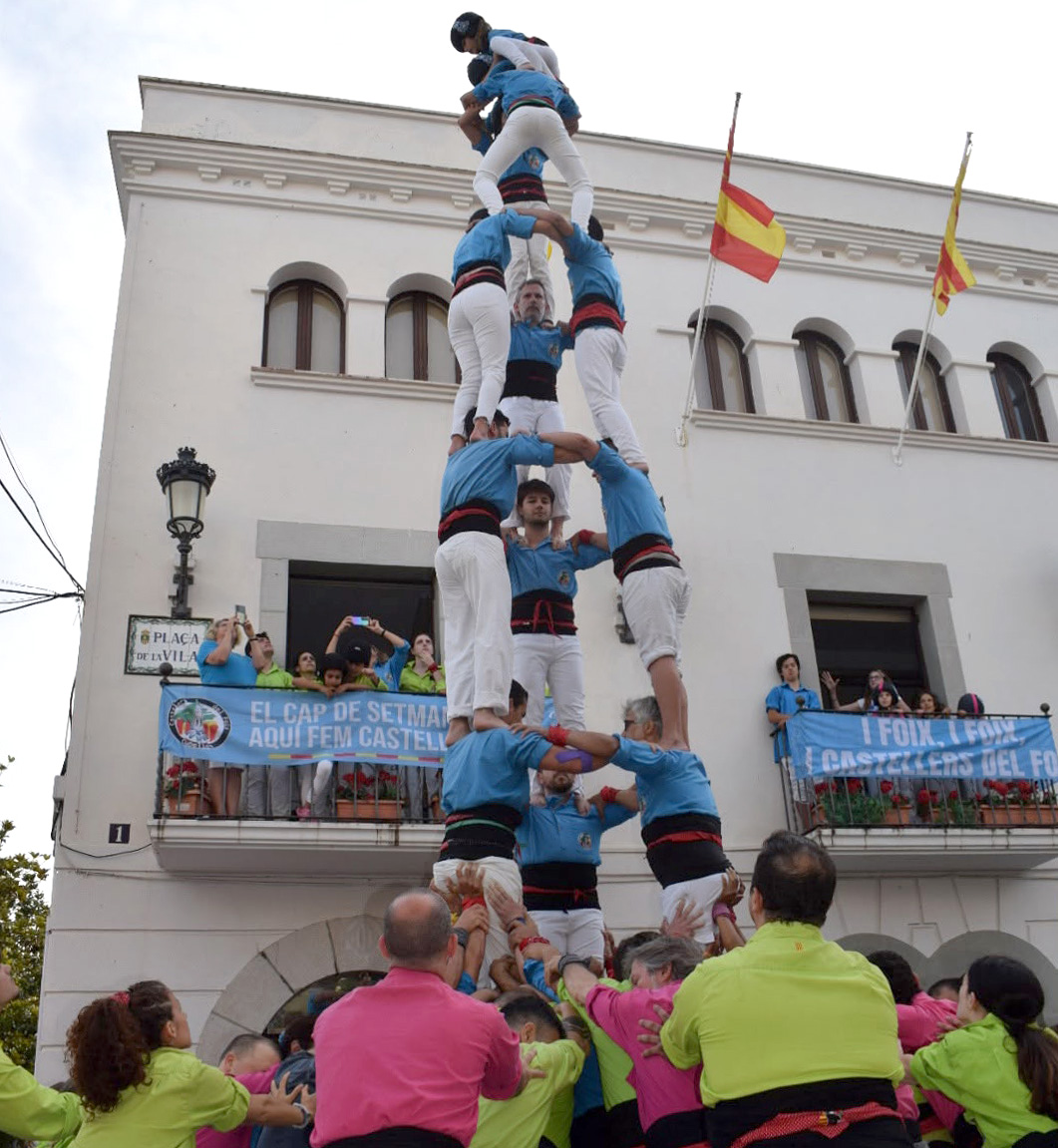 Els Castellers del Foix a la Diada de la Primavera. Eix