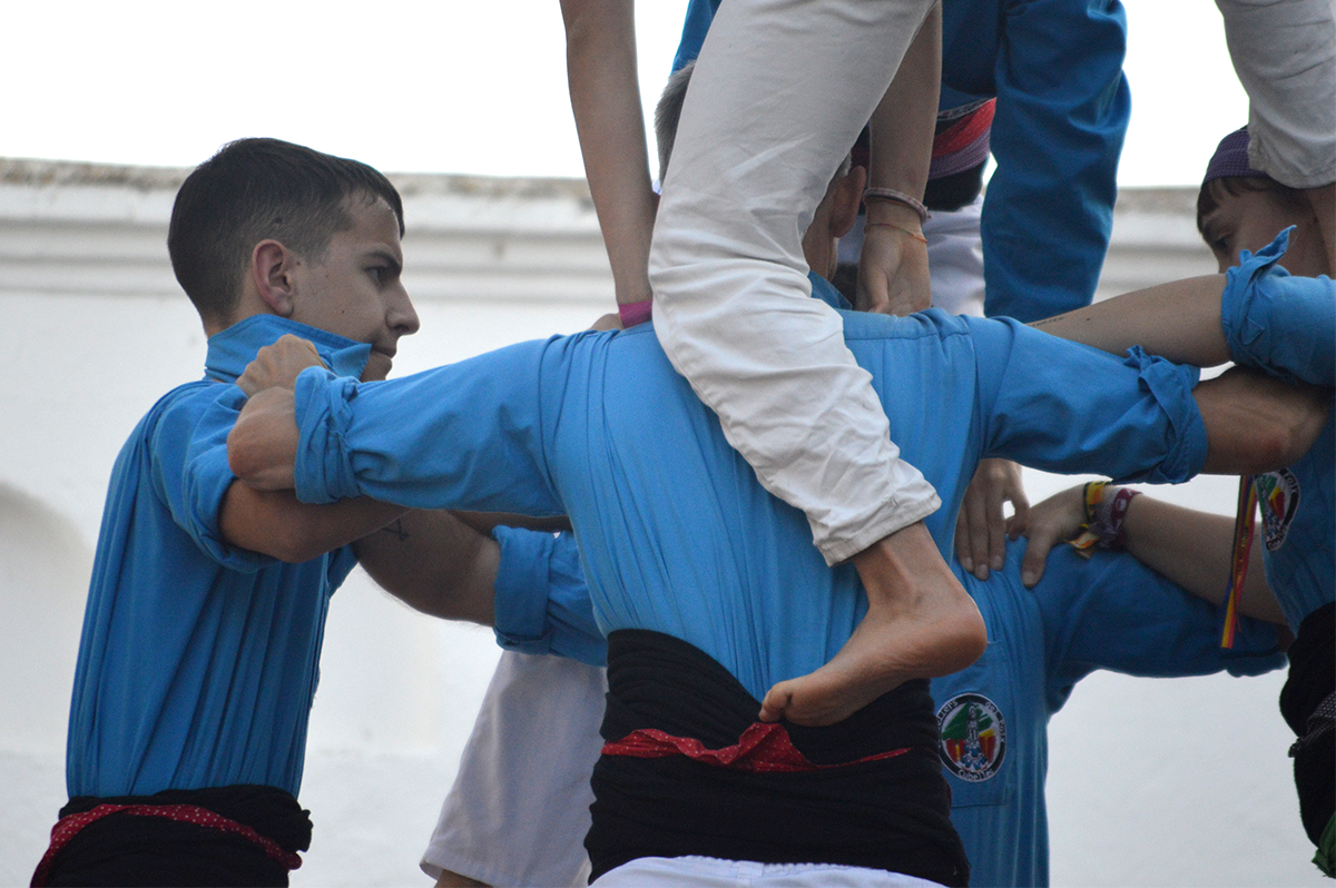 Els Castellers del Foix de Cubelles a Albinyana. Laura Nogueira