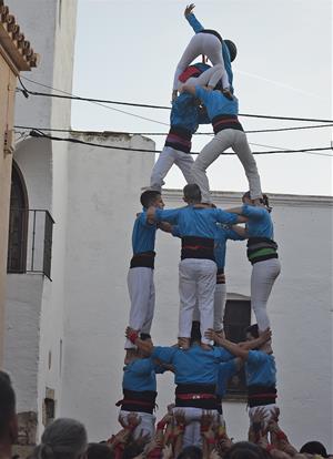Els Castellers del Foix de Cubelles a Albinyana