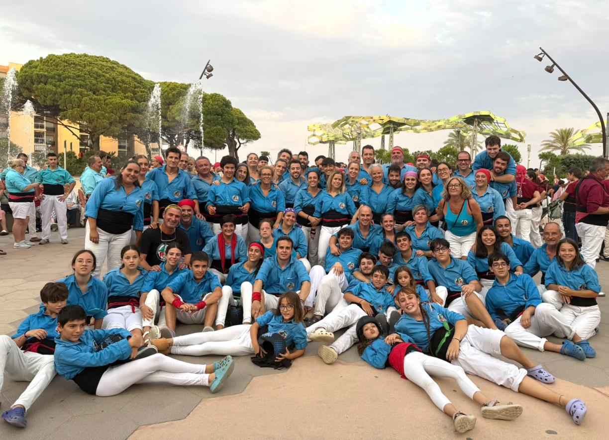 Els Castellers del Foix van participar aquest dissabte en la Diada de Festa Major de Sant Jaume de la Pineda. Eix