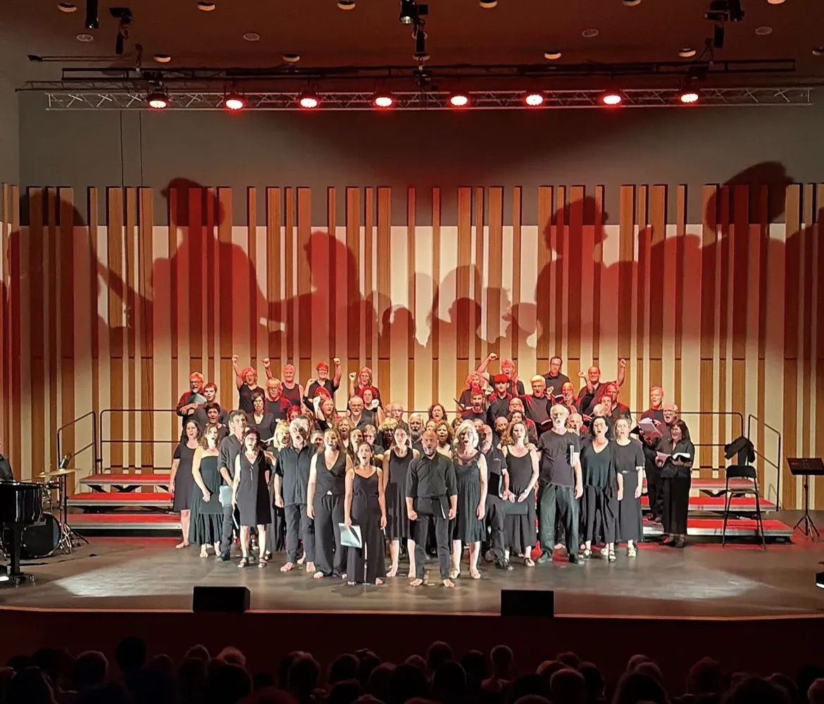 Els cors Isquione-Bitxac tornen a l’Auditori Eduard Toldrà amb les melodies d'Els Miserables. Joan Casanovas