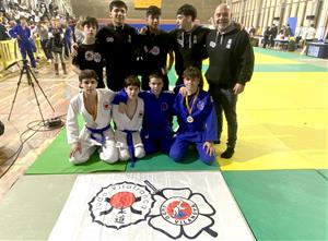Els judokes de l'Escola de Judo Vilafranca - Vilanova. Eix