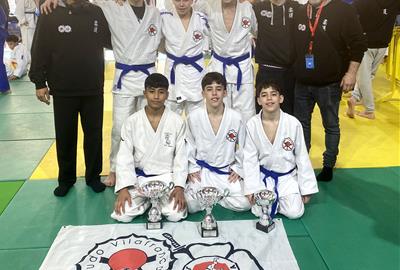 Els judoques de l'Escola de Judo Vilafranca - Vilanova. Eix