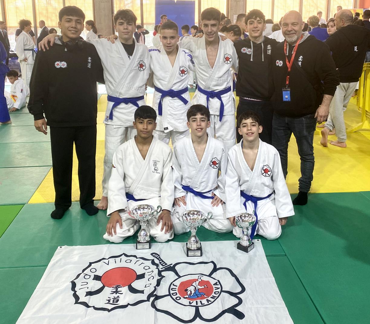 Els judoques de l'Escola de Judo Vilafranca - Vilanova. Eix