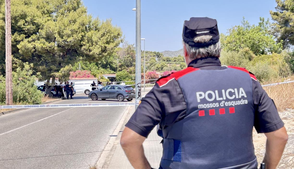Els Mossos d'Esquadra investiguen la mort violenta d'un home aquest dijous al matí a Cubelles. Eix