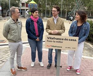 Els regidors d'ERC Vilafranca en roda de premsa . Eix