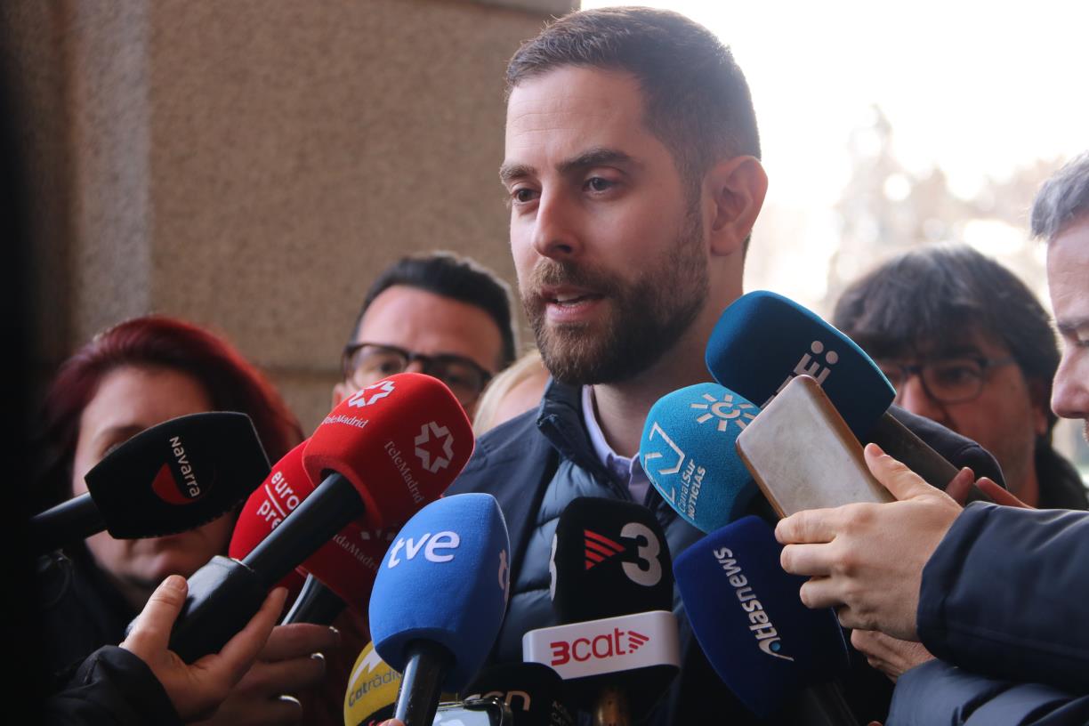 Els sindicats majoritaris tanquen un acord amb el Ministeri de Transports i desconvoquen la vaga ferroviària. ACN