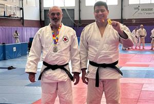 Emmanuel Salazar i Adrián Marín. Eix