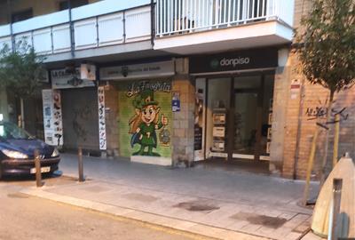 Emplaçament on es trobaven els contenidors soterrats del carrer Francesc Macià. Eix