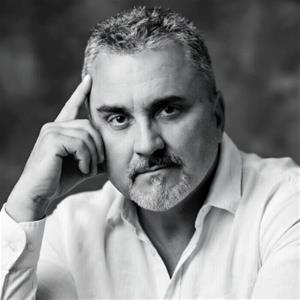 Enrique Chicano, portavoz de Treballant per Bellvei-Fic. EIX