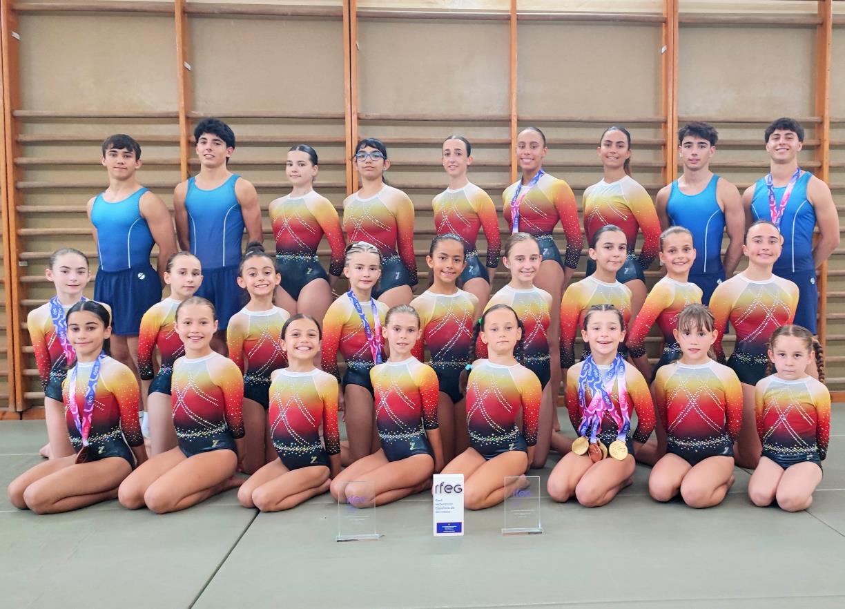 Equip BASE, VIA GAF I GAM del Club Gimnàstica Vilanova. Eix
