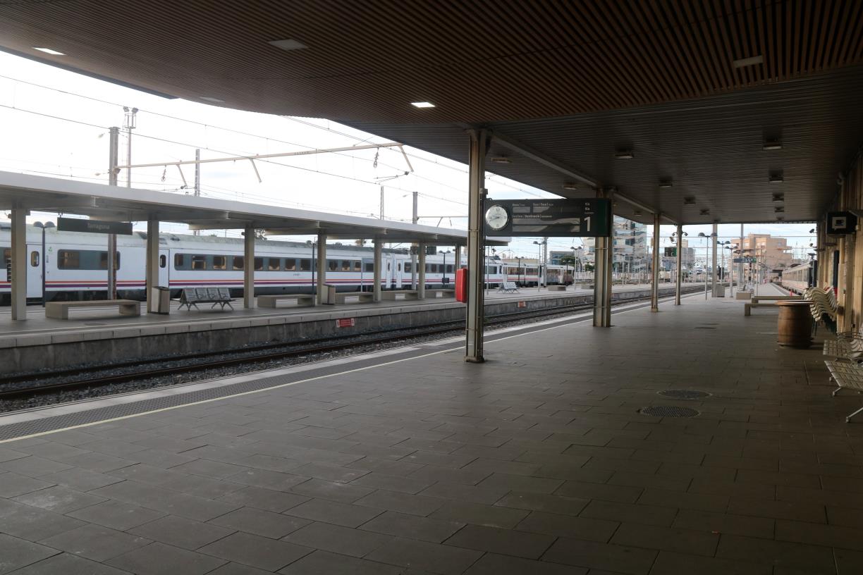 Es torna a reprendre la circulació de trens de Rodalies un cop resolta la incidència al centre de control d’Adif. ACN