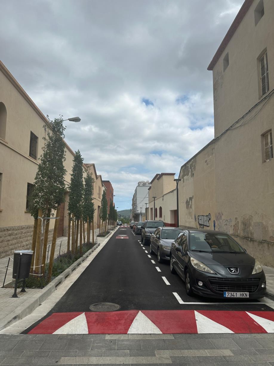 Finalitza la reurbanització del carrer Bisbe Estalella al barri del Molí d’en Rovira de Vilafranca. Ajuntament de Vilafranca