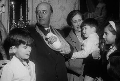 Franco convalescent després de l'accident. Eix