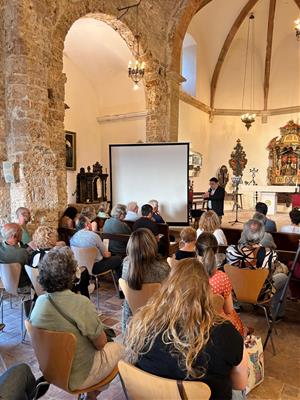 Gelida inaugura la restauració de les pintures murals de la capella de Sant Roc al Castell. Ajuntament de Gelida