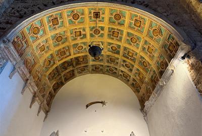 Gelida inaugura la restauració de les pintures murals de l’església de Sant Pere al Castell. Ajuntament d'Olivella