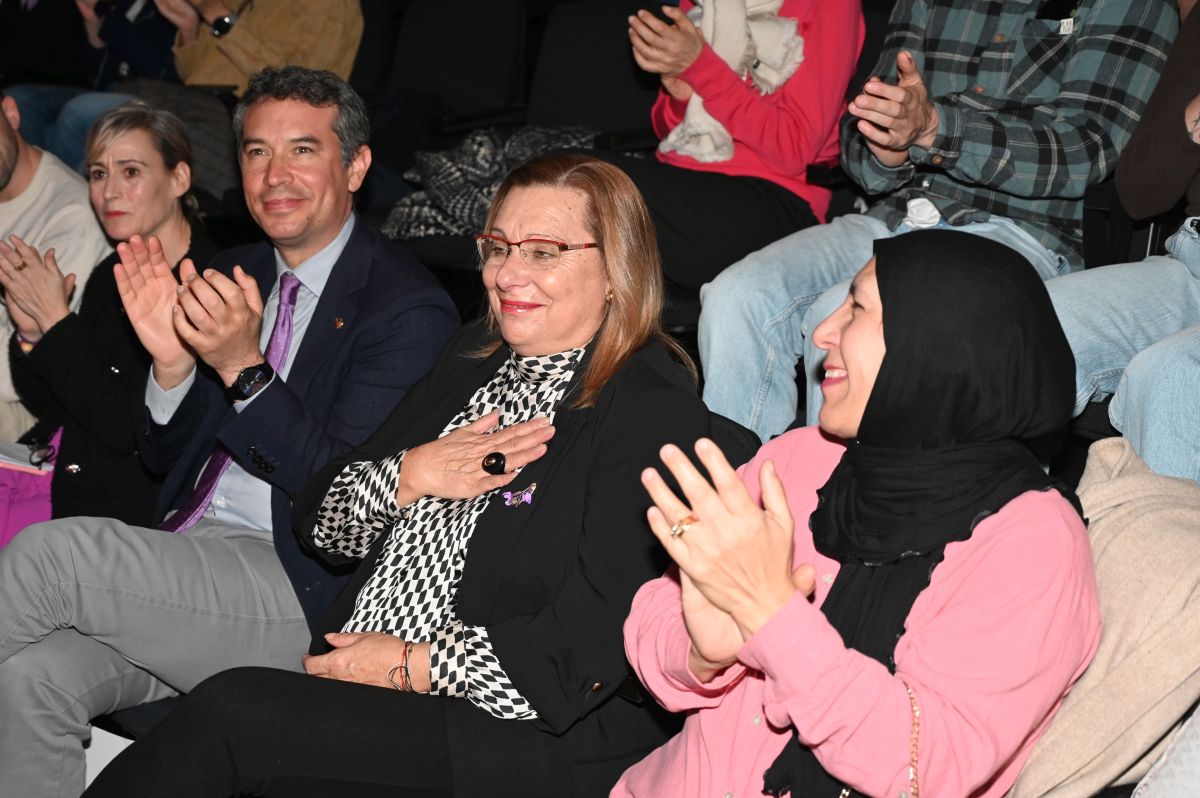 Helena Arribas Esteve guanya el 14è Premi Teresina Martorell al Vendrell. Ajuntament del Vendrell