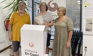 Imatge de la roda de premsa de Vilafranca en Comú. Eix