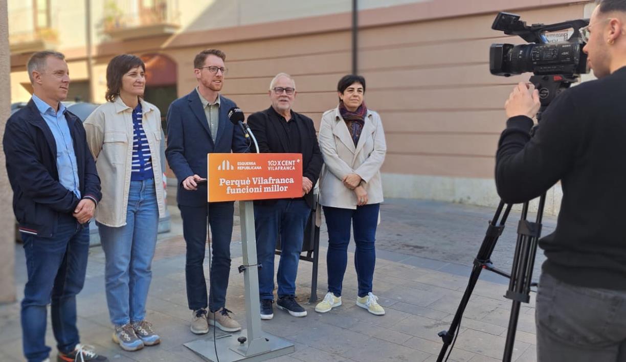 Imatge de la roda de premsa d'ERC Vilafranca. Eix