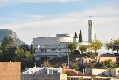 Imatge de l'església Verge de la Pau d'Òdena. Diputació de Barcelona