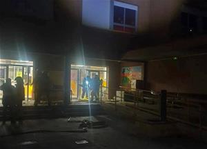Imatge de l'incendi en una de les aules de l’Escola Sant Julià. Ajt. de l'Arboç