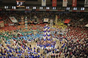 Imatges de la jornada de dissabte del Concurs de Castells