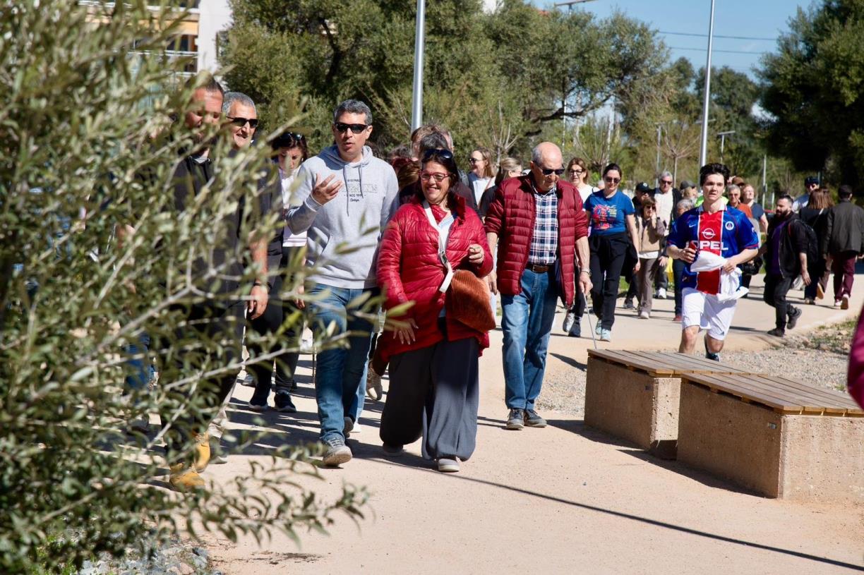 Inaugurat el nou passeig urbà del Torrent dels Aragalls, que connecta el Vendrell amb el mar a través de la via verda. Ajuntament del Vendrell