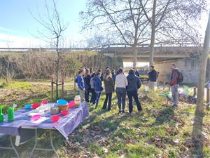 Instituts de Vilafranca i l’ADF col·laboren en la restauració de les rieres després del Dana. Ajuntament de Vilafranca