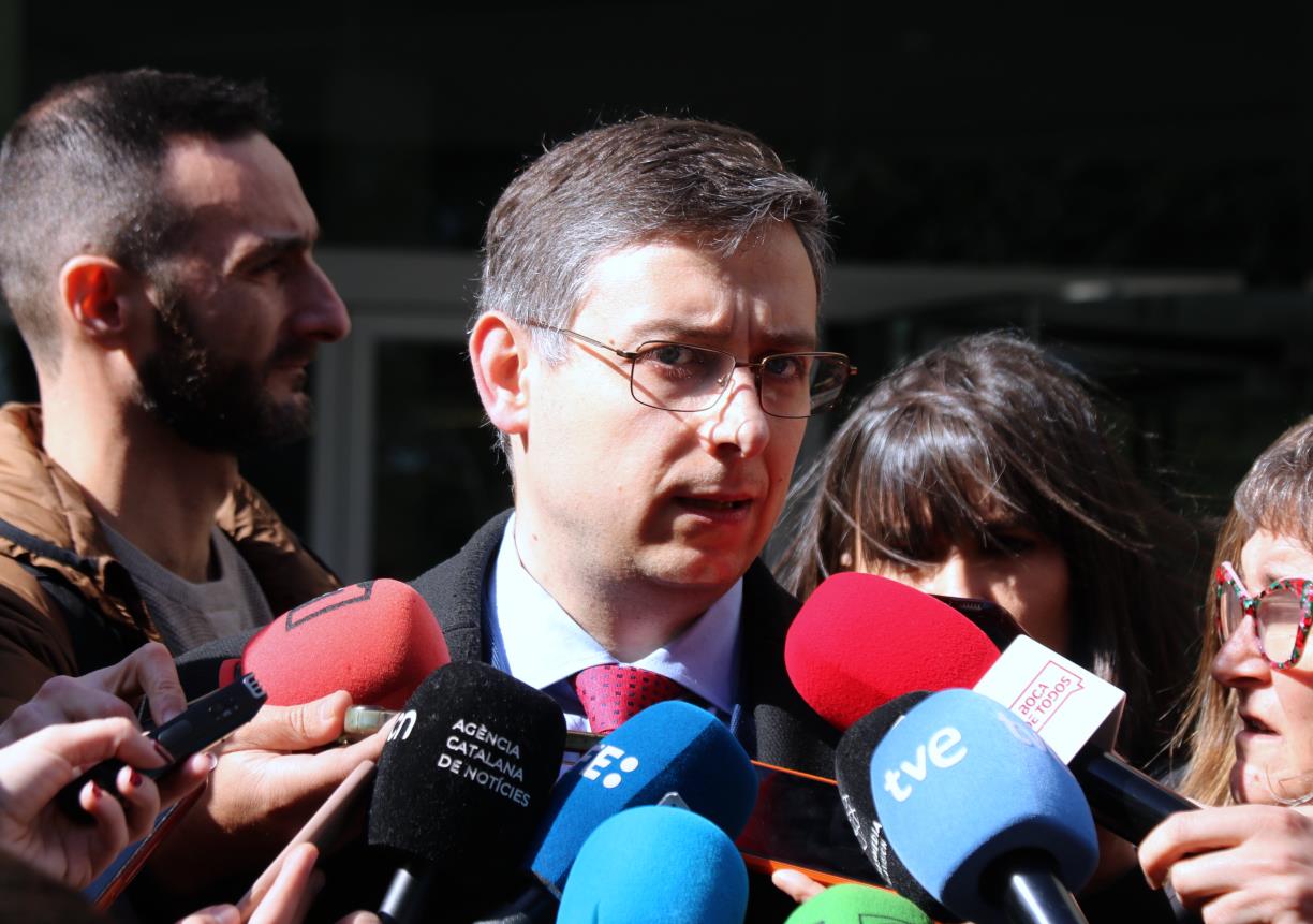 José María Fernández, advocat de la Fundació Advocats Cristians, en una atenció a la premsa.  . ACN