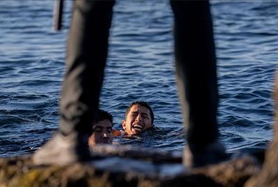 Jove immigrant arribant a Ceuta. Comuns Vilanova